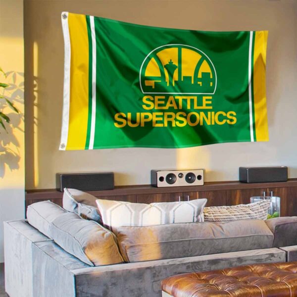 WinCraft Seattle SuperSonics Vintage Throwback 3 ft x 5 ft Flag