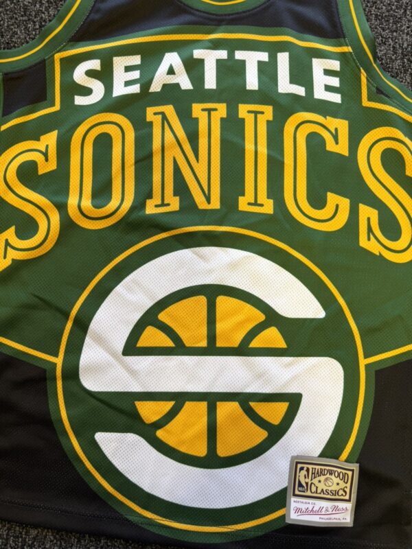 Mitchell & Ness Seattle SuperSonics Big Face Mesh Basketball Jersey L