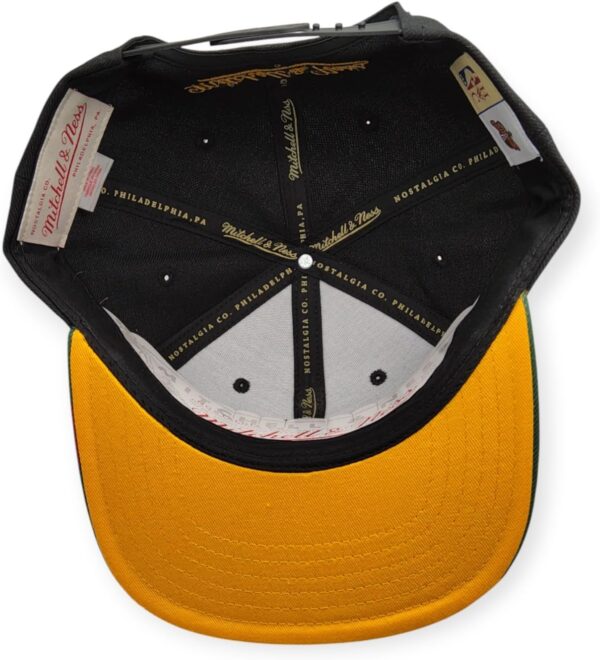 Mitchell & Ness Seattle SuperSonics S Logo Corduroy Snapback Hat